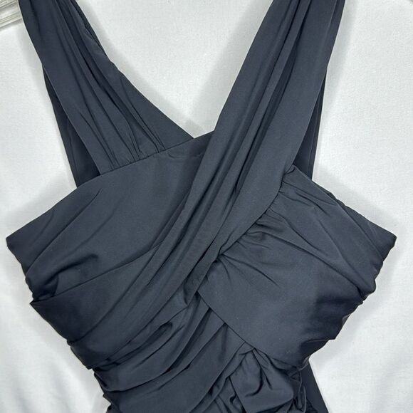 Garnett Hill Ruched Front Crossover One Piece Bathing Suit. Size 4. - Picture 4 of 12
